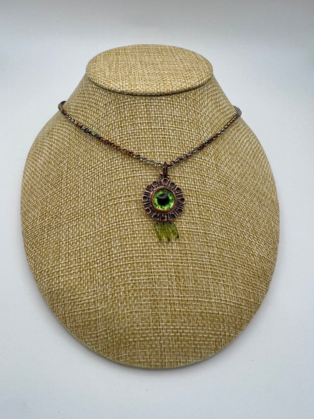 The Argus Pendant